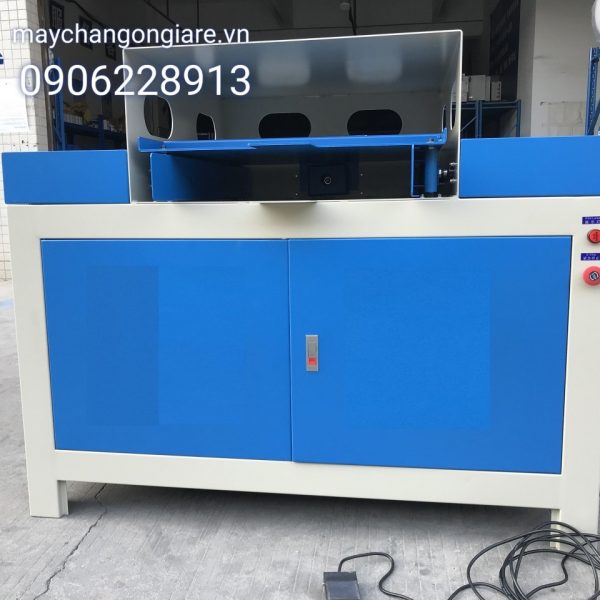 máy ép vào vỏ gối nệm